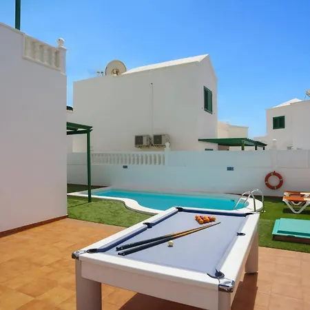 Villa Plata By *